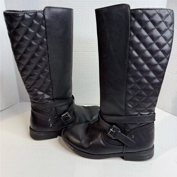 Kohl's Other - Girls Black Quilted Knee-High Boots size 1